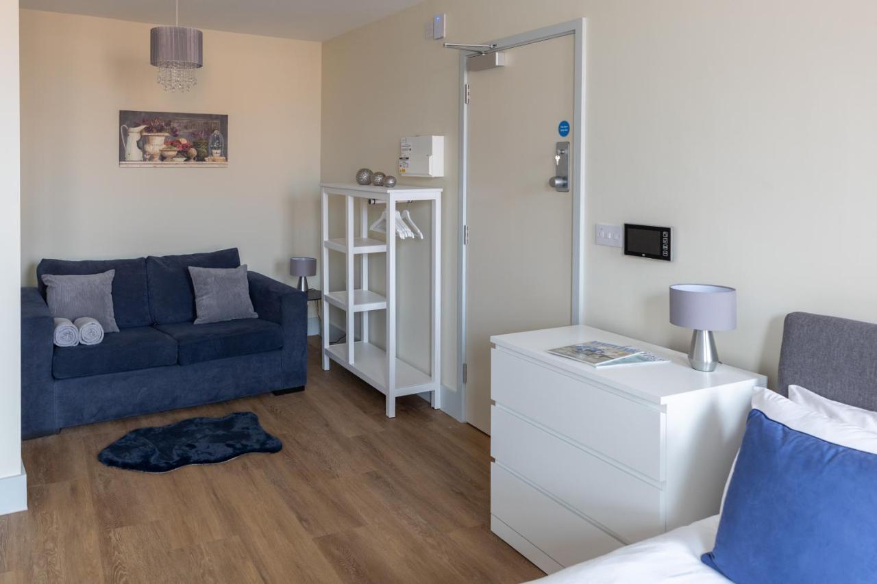 Hereford City Centre - Apartment 7, Isabella House - Modern Apartment In The Heart Of The City - Sleeps 2 Guests - Hosted By Rentmyhouse Exterior photo